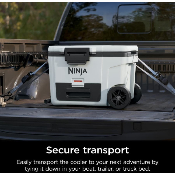 Термобокс Ninja FrostVault 42L Hard Cooler FB245EUWH
